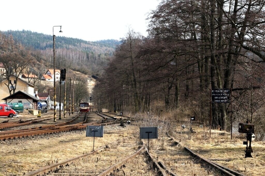 p�enos.n�v. na kolej�ch,ale ty tam jsou u� z lo�ska