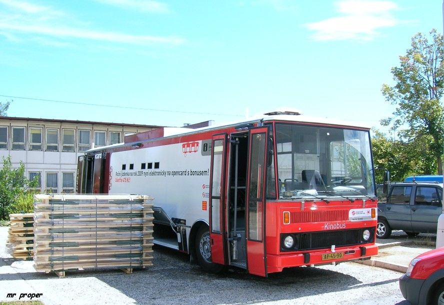 Kinobus