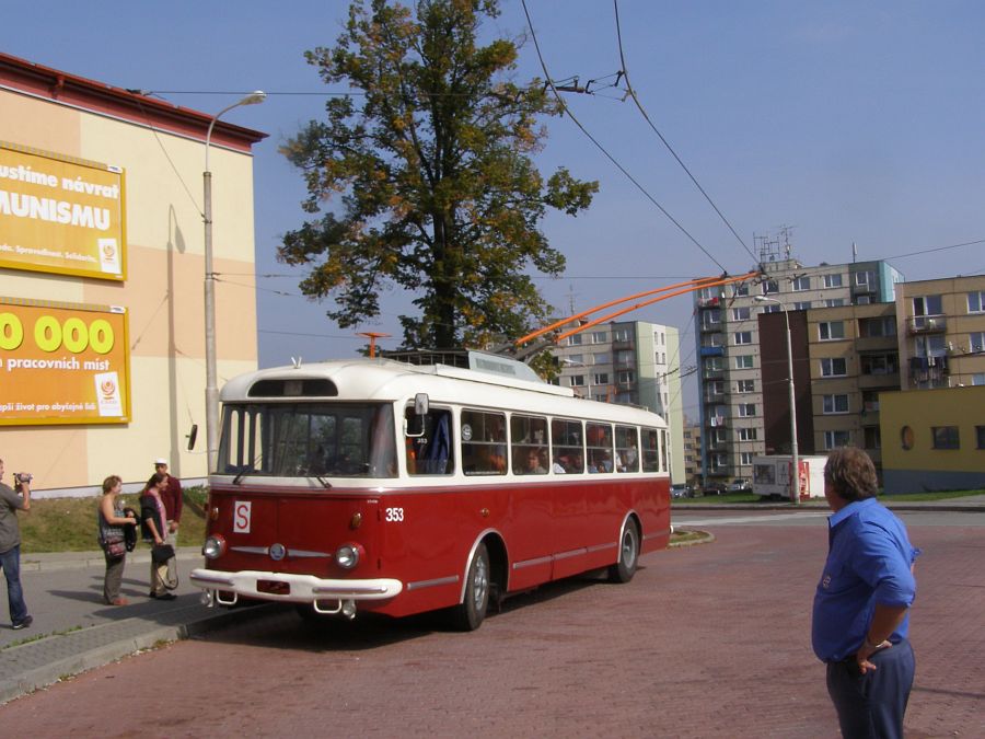 Kdy� jsem tam jel j�, na�t�st� mi tam ��dn� auto neparkovalo :-)