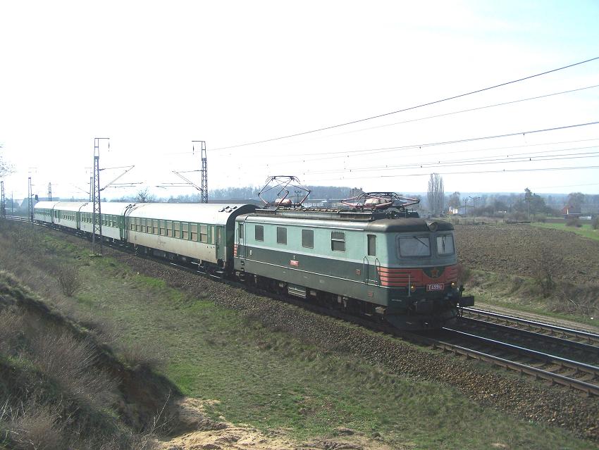 E499112 na R 714 - Polepy - 3.4.2010.