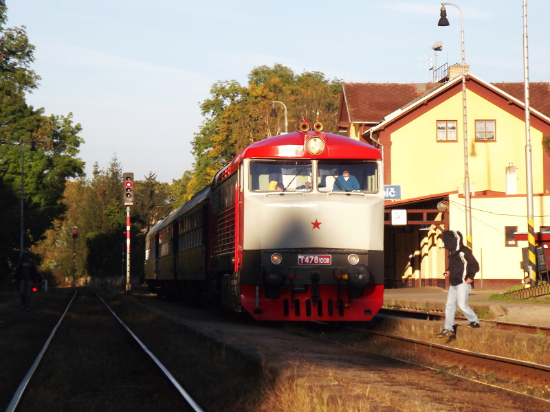749.008 - protokolrn vlak - Teb - 29. 9. 2012