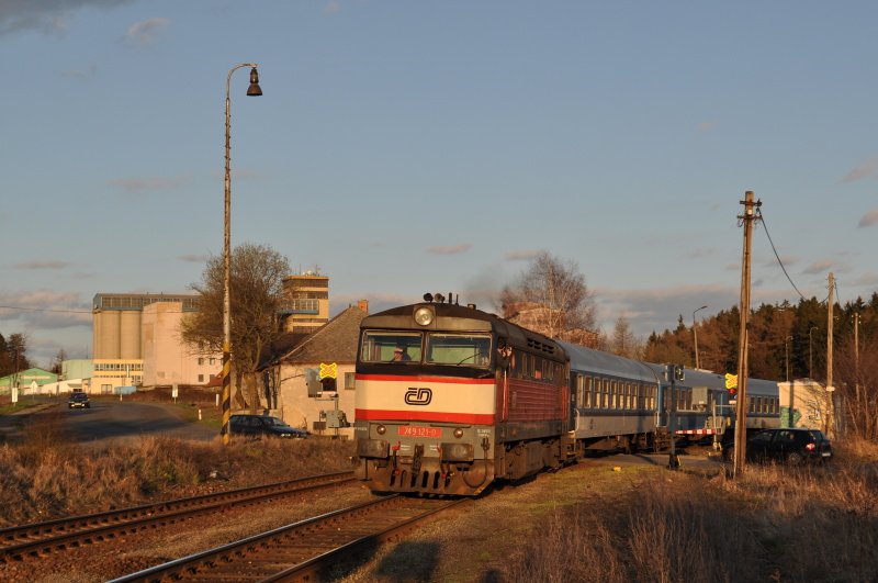 749 121-0 R1255 Mil�n 1.4.2012
