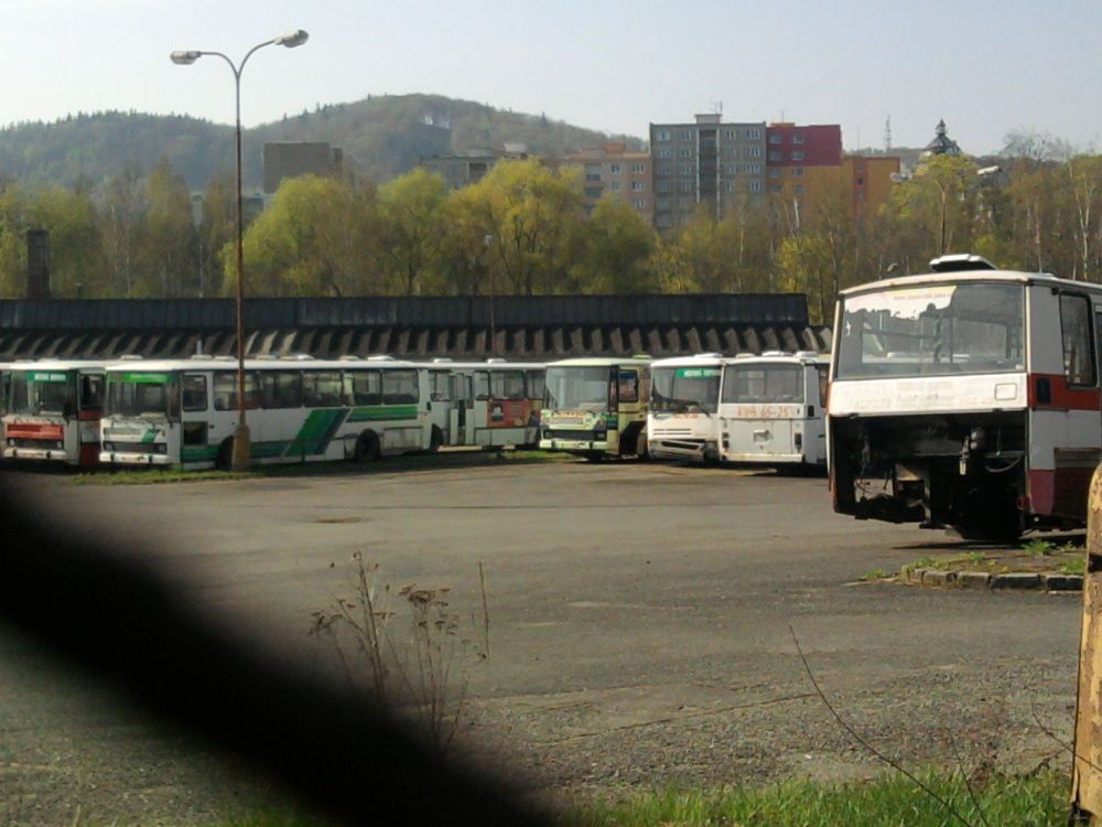 dne�n� vrakpl�cek (omluvte kvalitu, foceno p�es plot)
