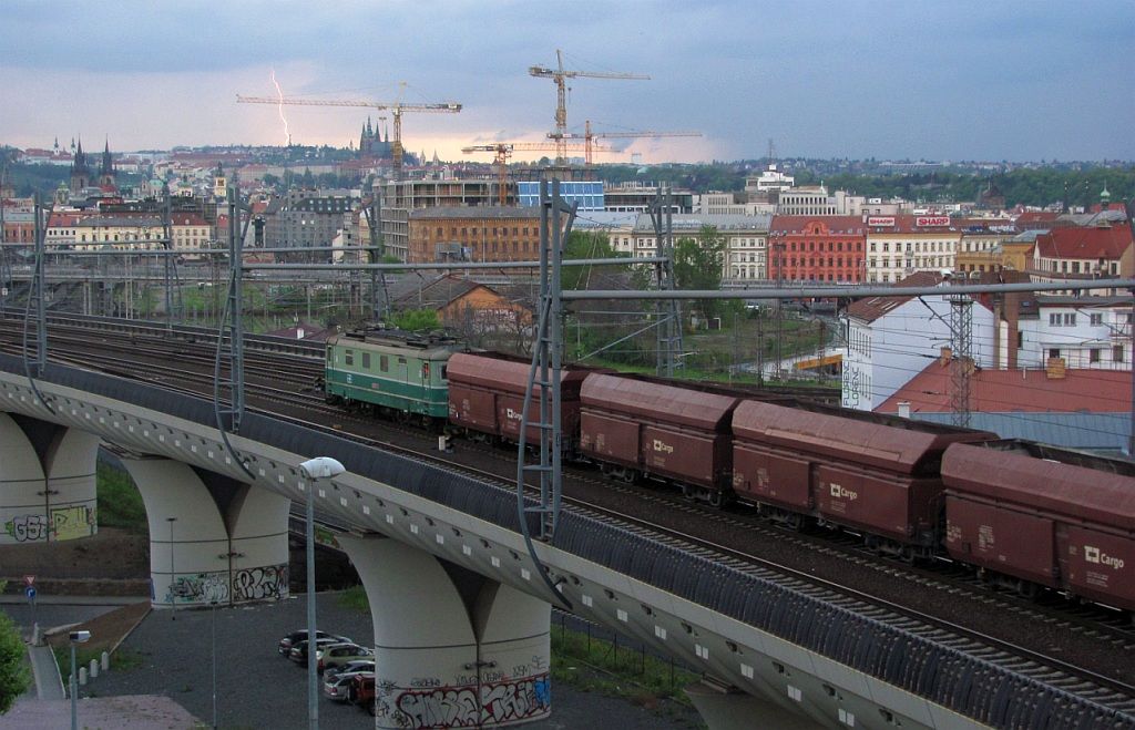 122.037 (pk), Praha V�tkov (Nov� spojen�), 7.5.2013