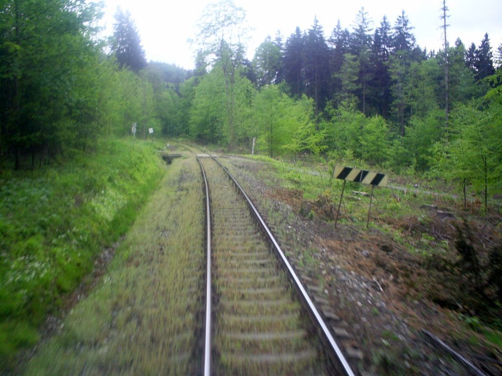Jakou zast�vku vlak o�ek�v�?