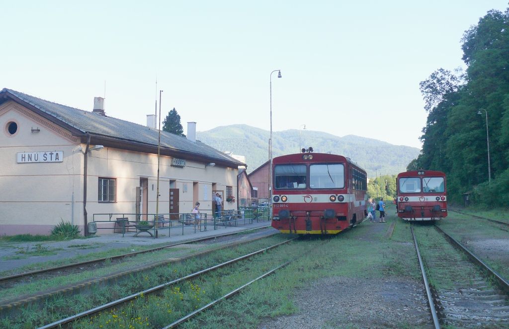 Hn��ta___812 001-6___Os 6705  a  812 001-6___Os 6705___24.7.2013
