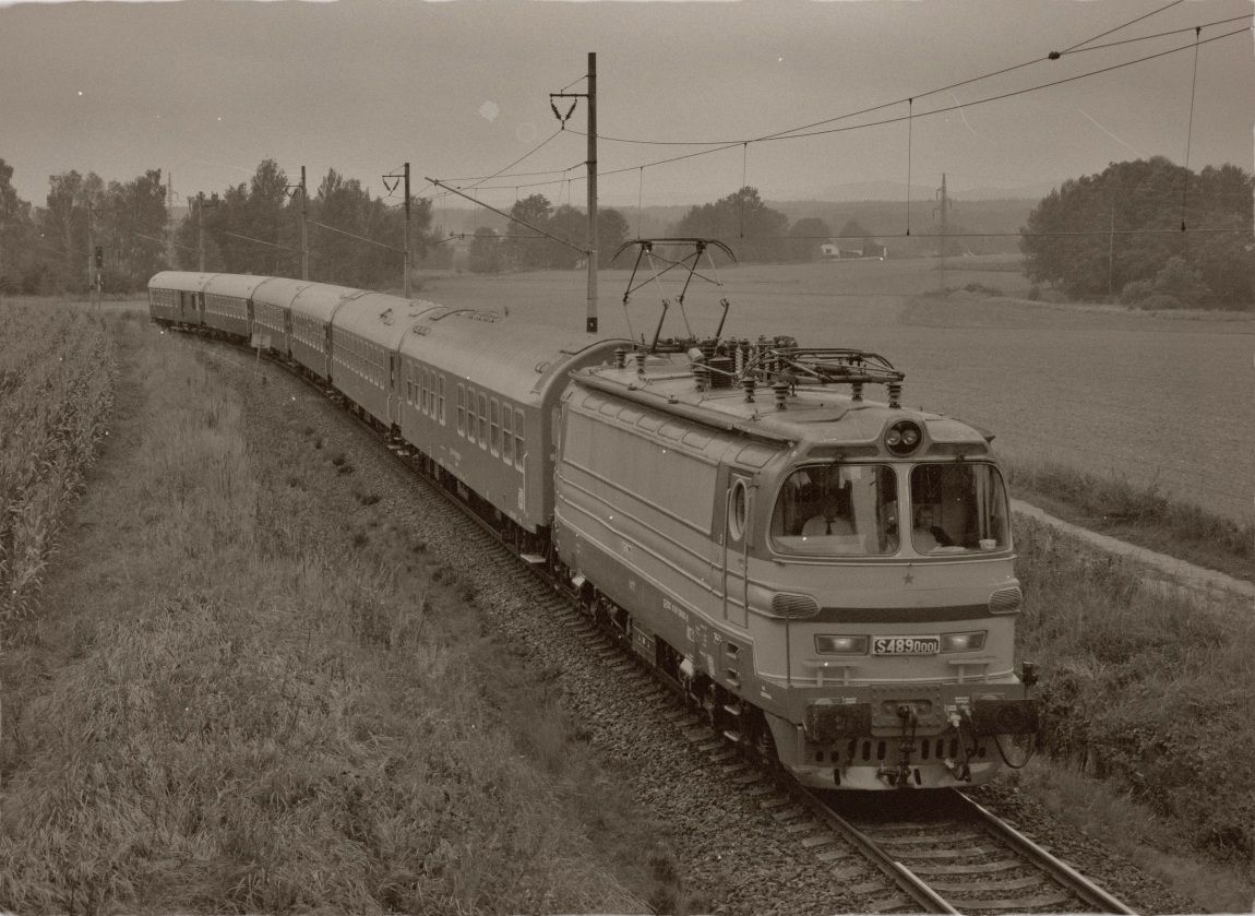 S489.0001 l Jaroov nad Nerkou l 9.9.1967