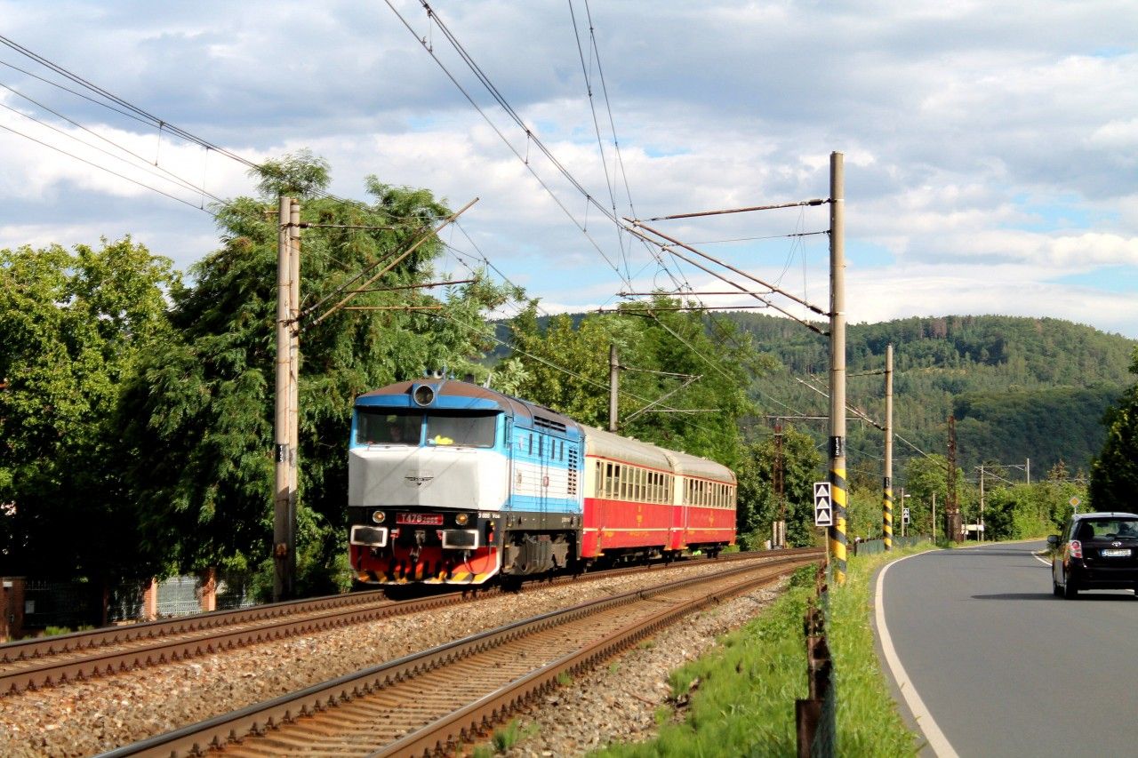 Lokomotiva T478 2065 (ernoice)