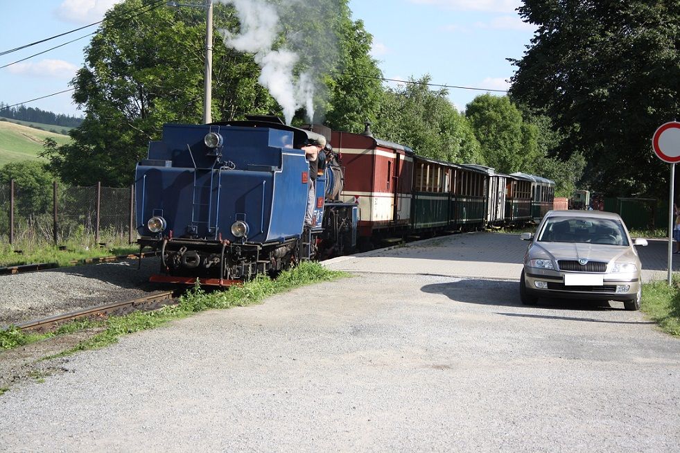 Po n�ro�n�m dni zaslou�en� odjezd soupravy do depa, T�eme�n� ve Slezsku