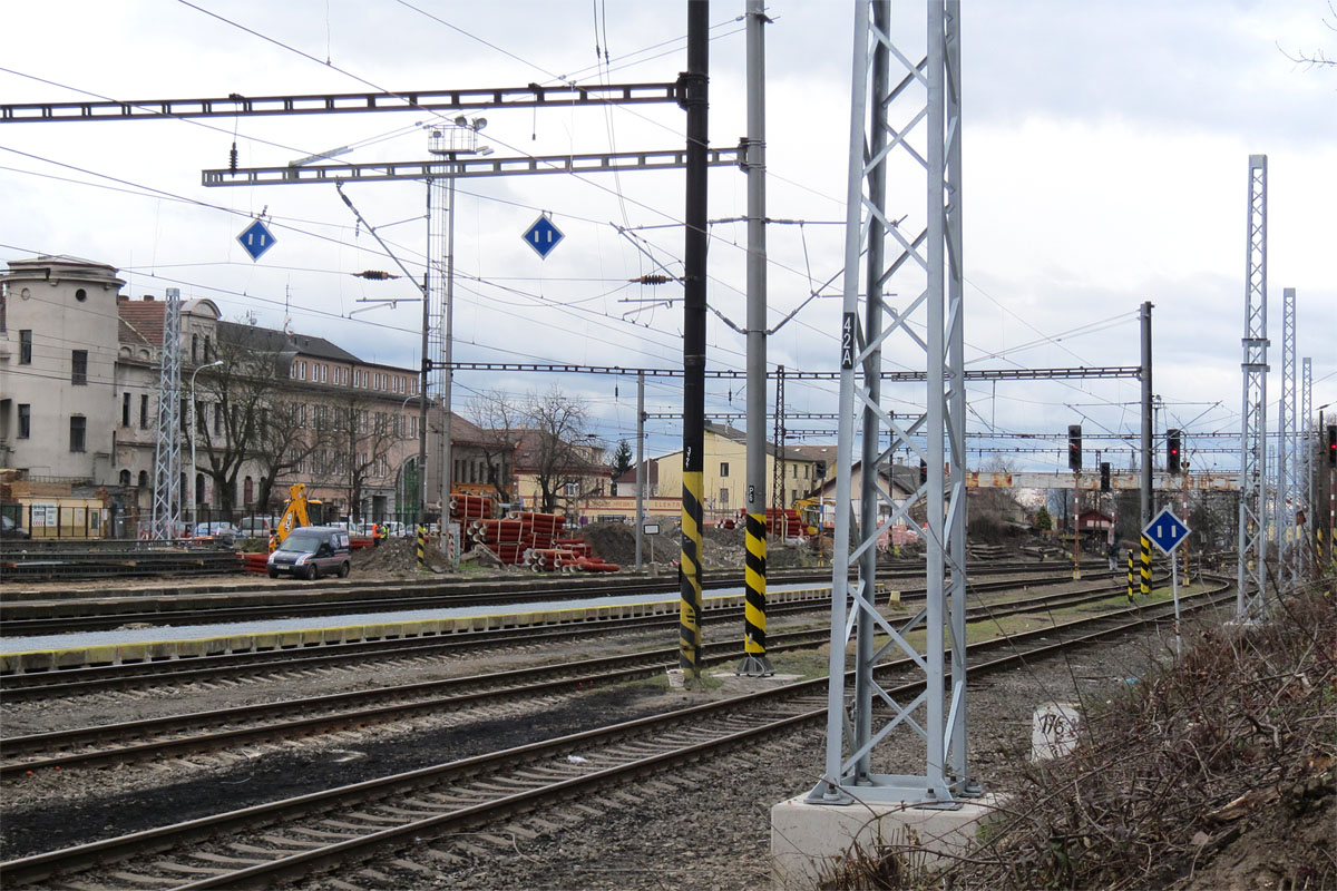 Na z�pad� dr�ty nad 4,6 a 8.SK p�ev�eny, 30.1.