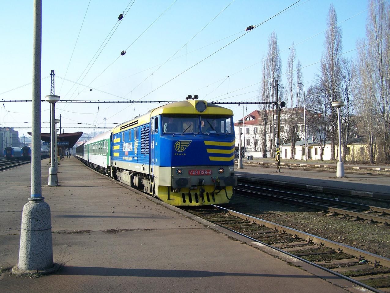 749.039 - po kole�ku do Tanvaldu zase zp�t - Praha Vr�ovice 26.2.2011.