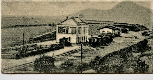N�dra�� Kunratice na pohledu z r. 1917, v��ez z pohledu