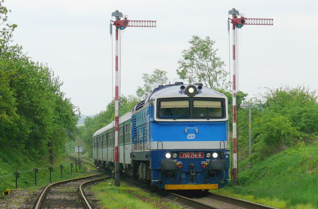 Bohuslavice nad Metuj� : 750 714-8 se Sp 1873
