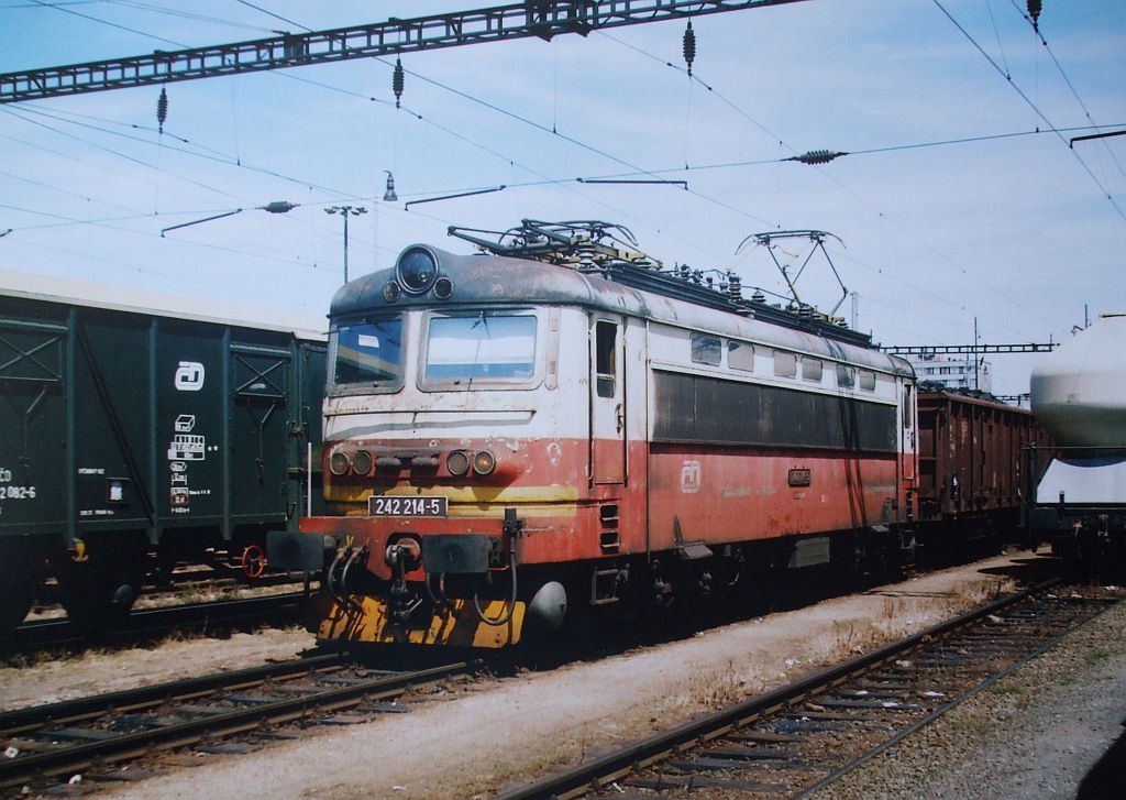 242.214 Plze�-hlavn� n�dra�� (7. 2003)