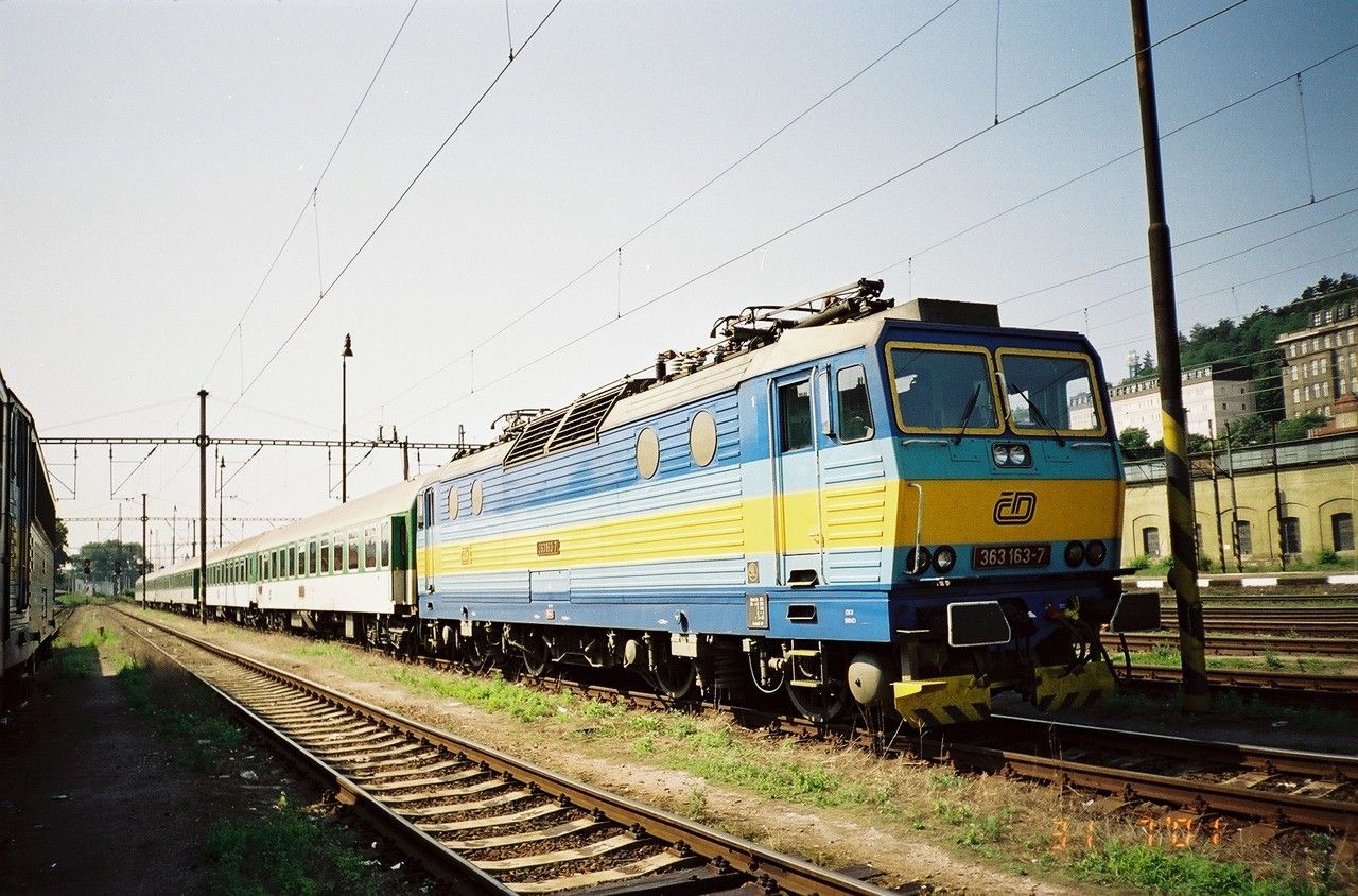 363.163 odstaven� v �st. Praha-Sm�chov, 31.7.2001