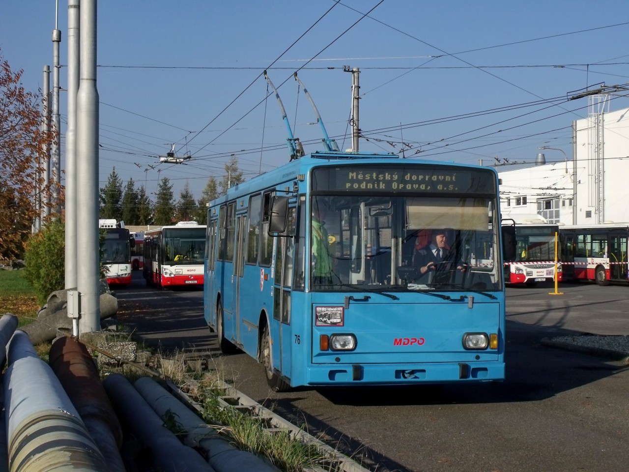 Škoda 14TrM, ev.č. 76, vozovna Bílovecká, 10.11.2018 - rozloučení s trolejbusy 14Tr v Opavě