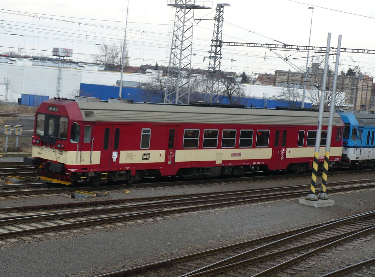 843 020 na postrku vl. 1123