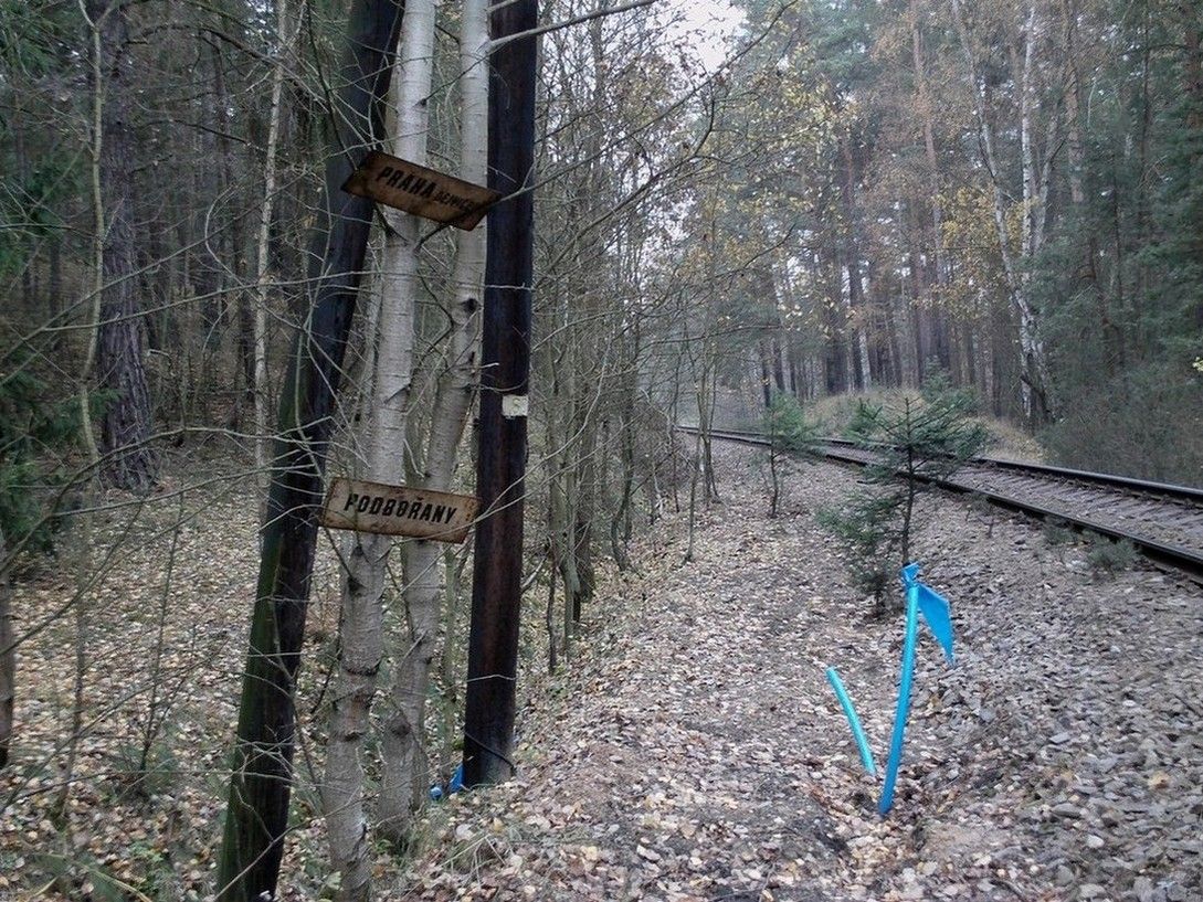 Co to zakopali mezi Lu�nou a Rakovn�kem?