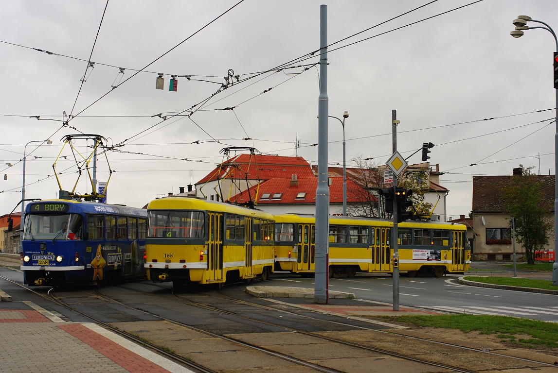 Konen tramvaje .4 -tona Mozartova Plze-Bolevec 31.7.2011