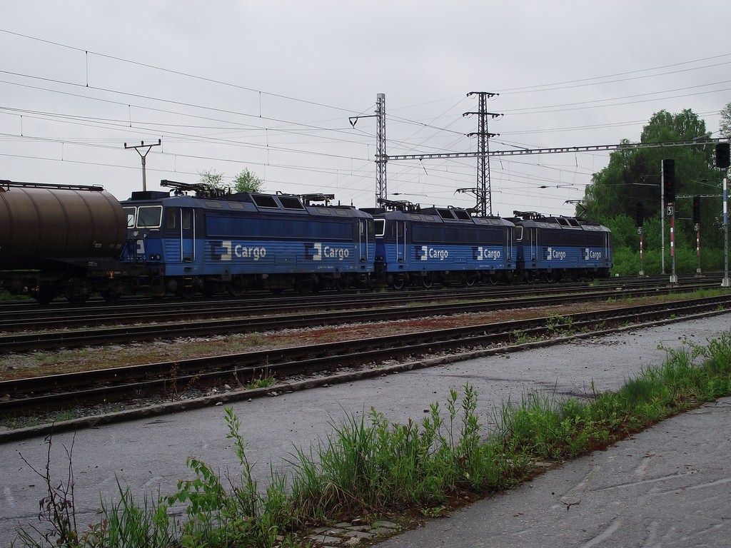 363 523-2+