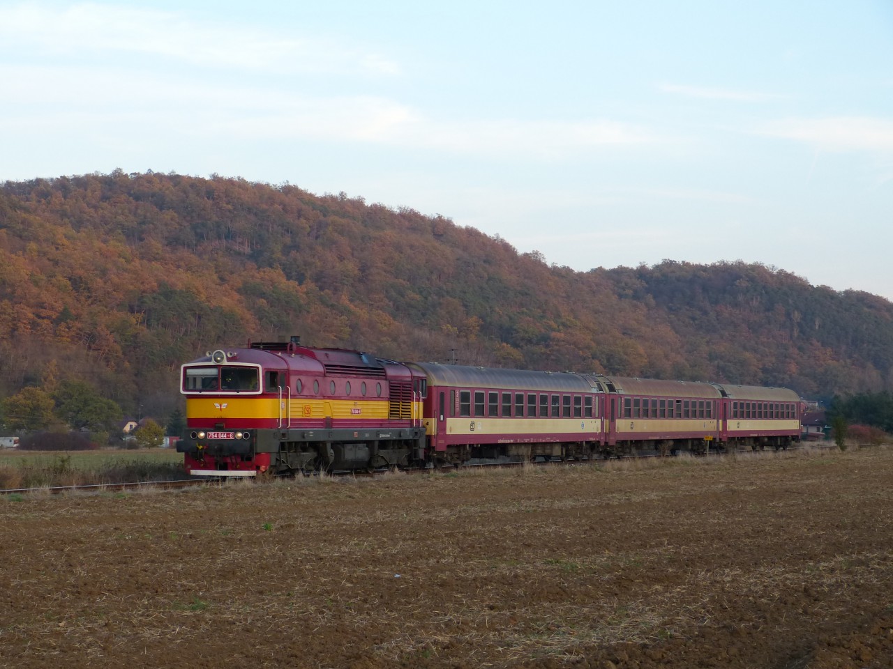 R 1249, 754.044, Libomy�l - Zdice (26-10-2018)