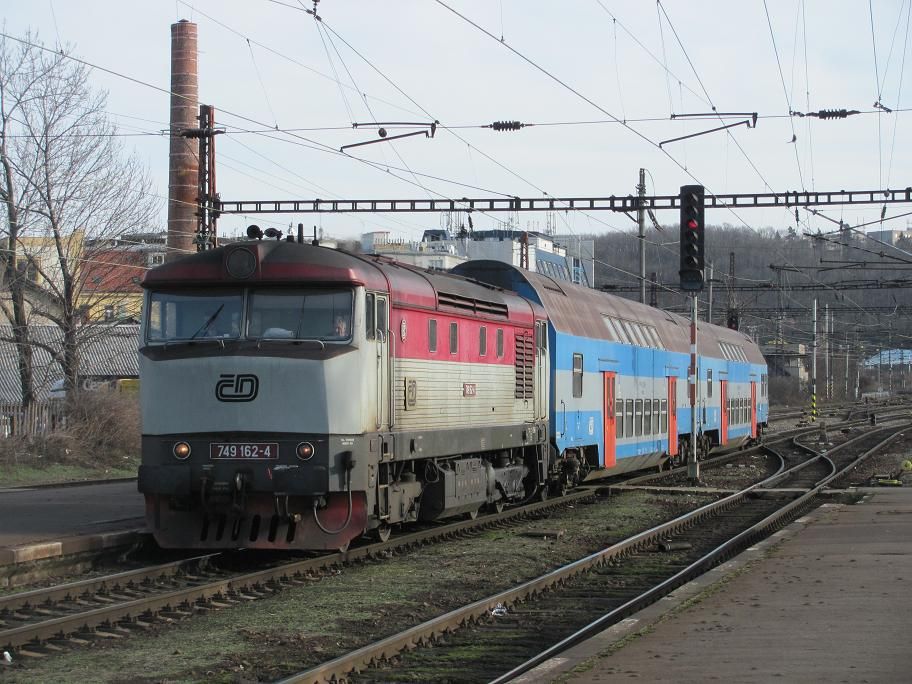 749 162 na �ele os 9058 - Praha Vr�ovice - 16.1.2011.