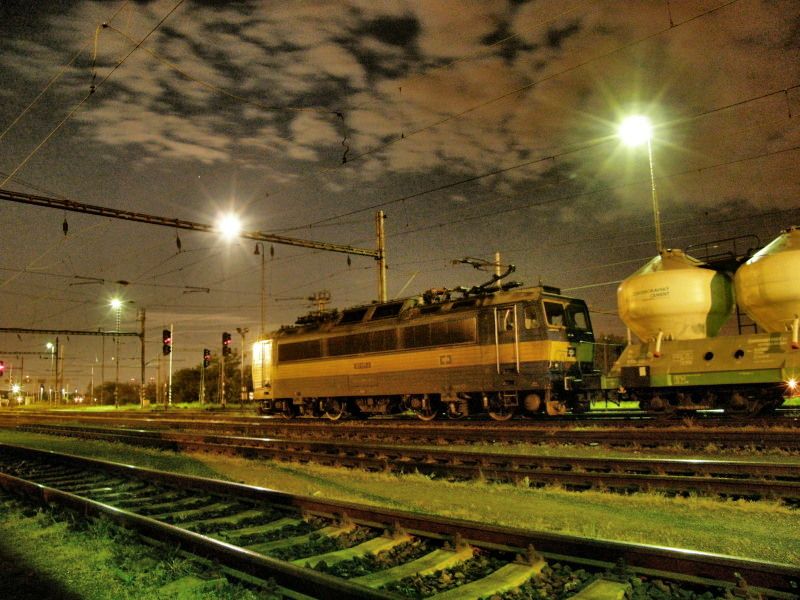 363025-8 s M�s�cem.