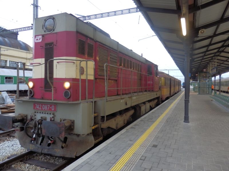8503 �B