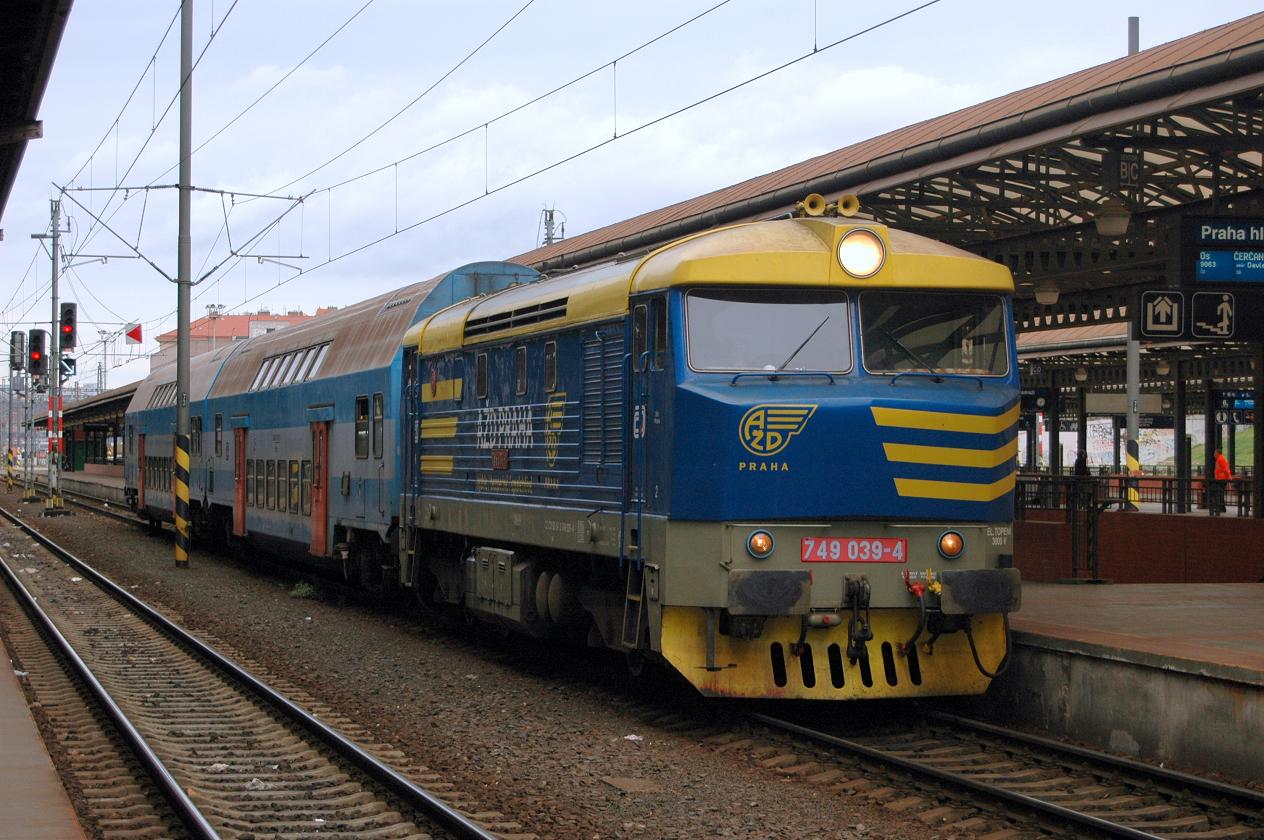 749.039 - os. 9063 - Praha hl. n. - 9.11.2013.