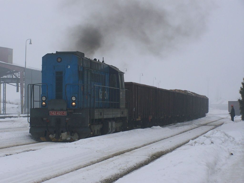 Odjezd Rn 44 055 z Moravsk�ch Bud�jovic 18.2.2010(foto Pavel Valenta)