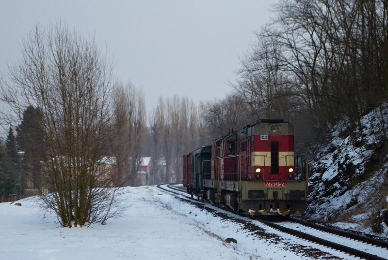 742.345 - T�eb�� - 15. 2. 2013