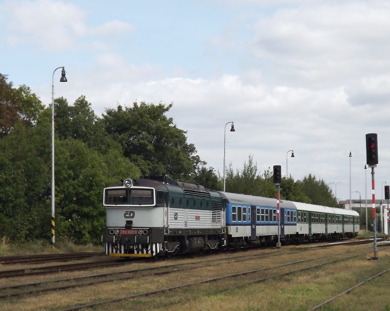 754.009 - R666 - T�eb�� - 6. 9. 2012