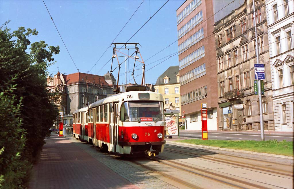 16.08.1997 - Liberec aldovo nm. Tram. T3 ev.. 76 + 77