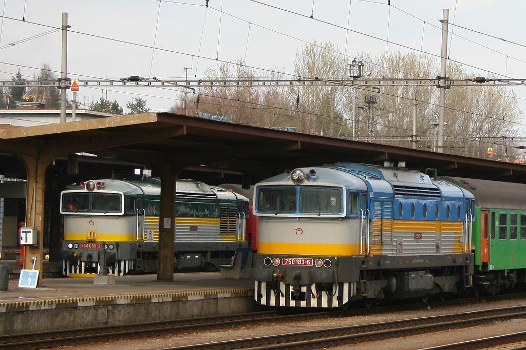 750 183 + 754 055