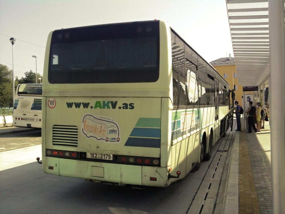 Irisbus Ares 1K2 2179; Sokolov, terminl; 25.8.2011