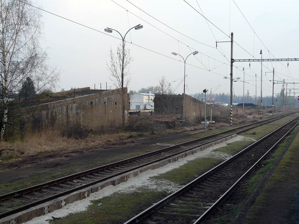 A jet bval vsypka v Sobslavi, zklad provizornho peronu