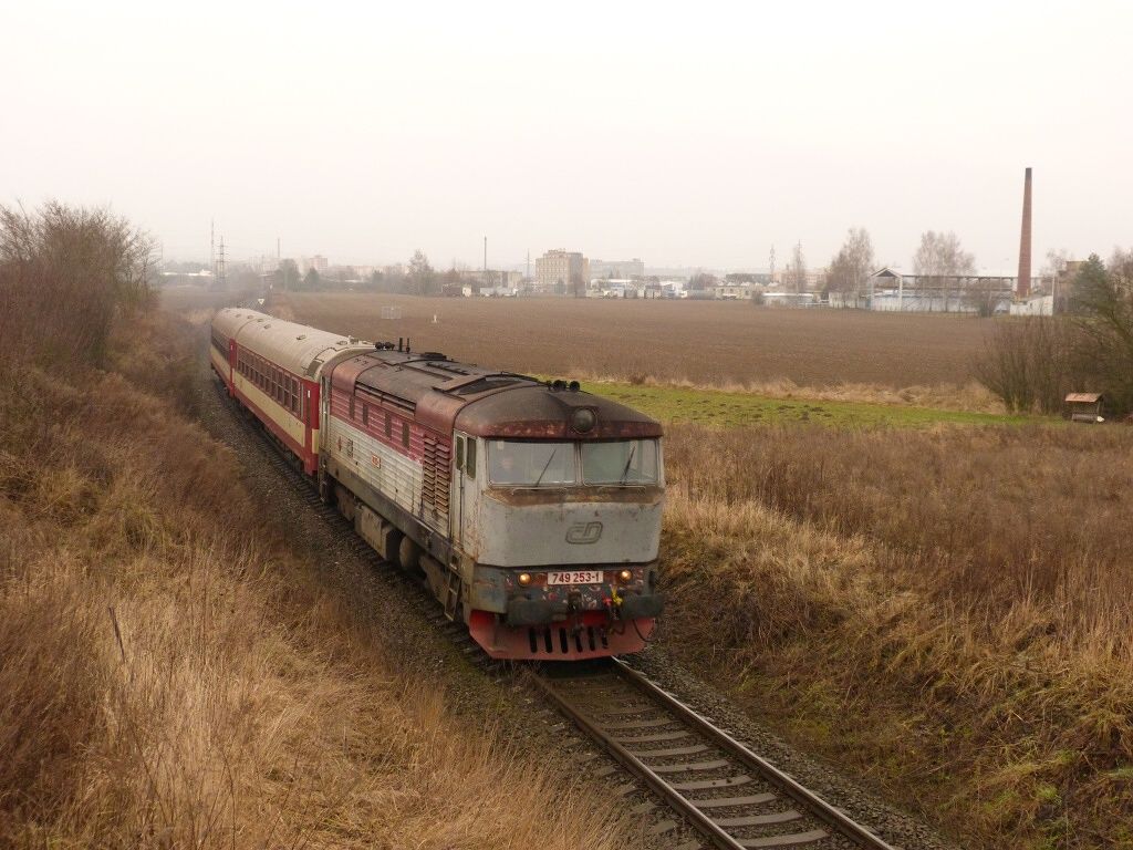 749-253 N�hr.na R 1143 za Turnovem 20.12.2013 foto-M.�ich 