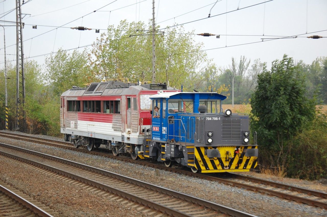 704.706 + 162.007,V�h.Dluhonice