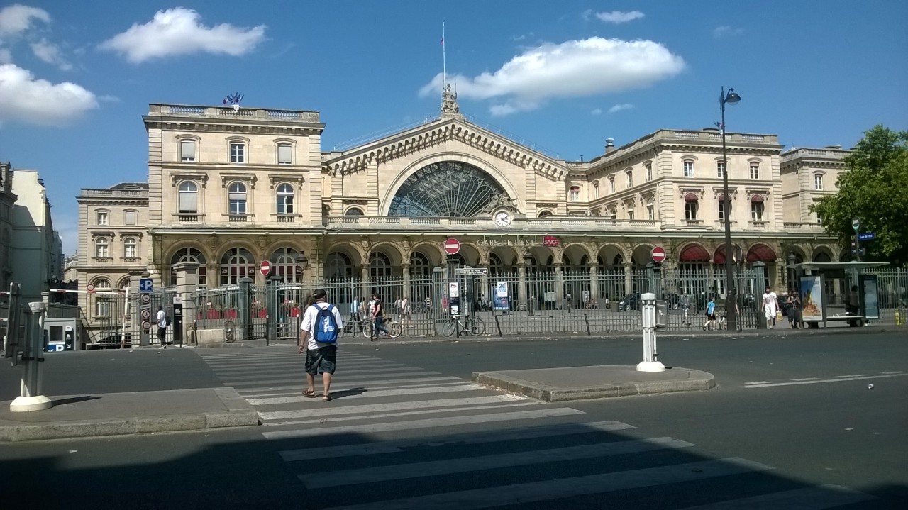 Paris-Gare de lEst, 17. ervence 2015