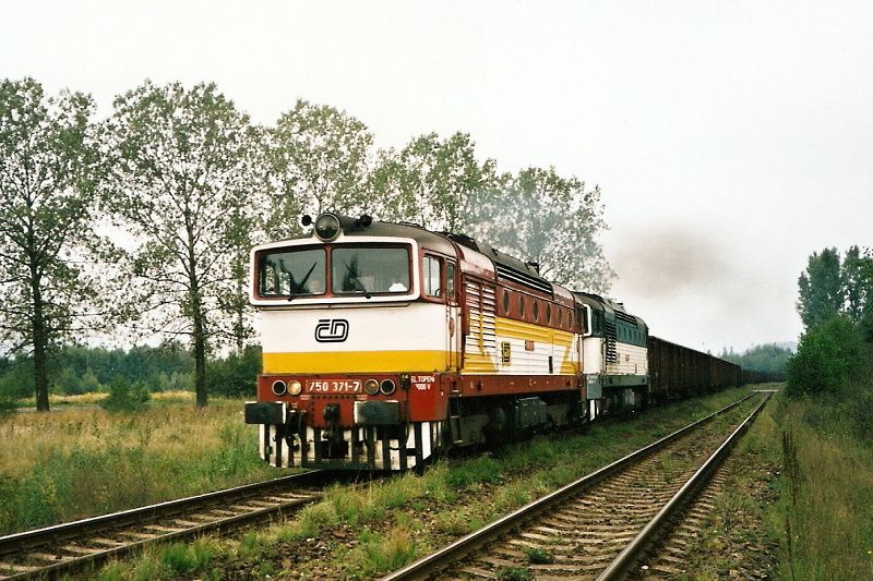 750.371+408 �esk� L�pa 28.8.02