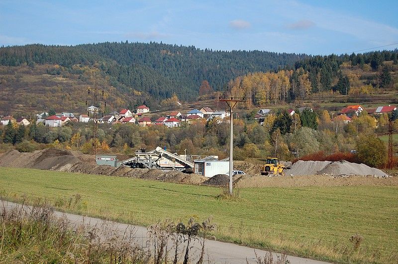 Vykopy v bl�zkosti stanice