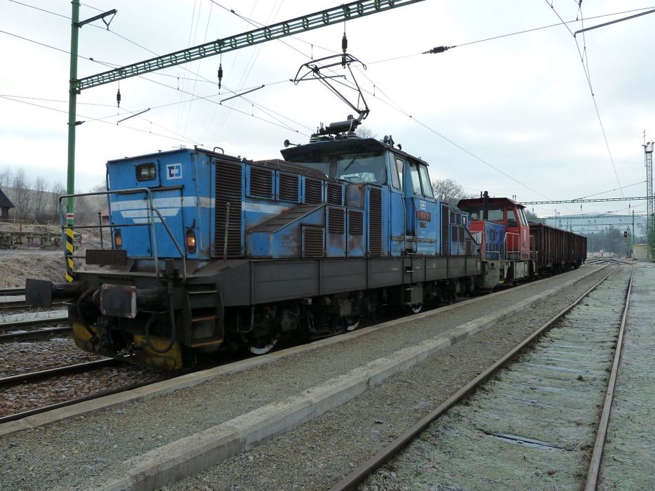 210 029-5 + 708 006-2  Mn 88310