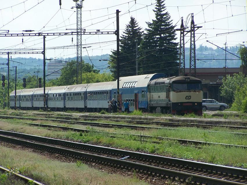 749 264 - mimo��dn� na �ele 9060 - Praha Kr� - 21.5.2011.