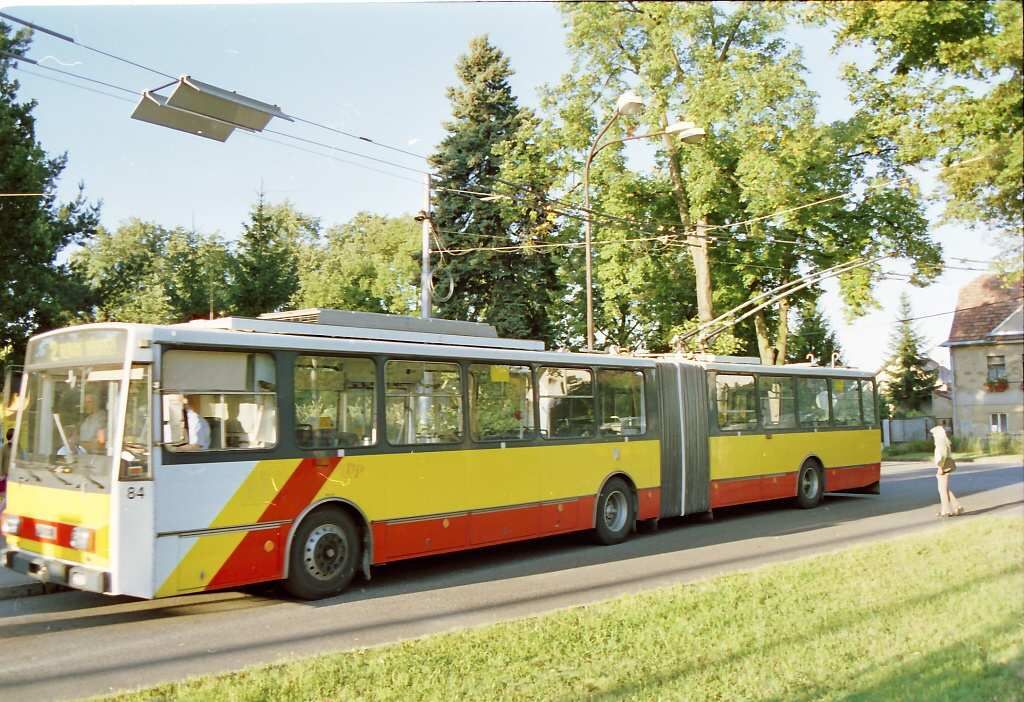 02.09.2002 - Nov� Hradec Kr�lov� Trol. 15Tr ev.�.84 l.�.2