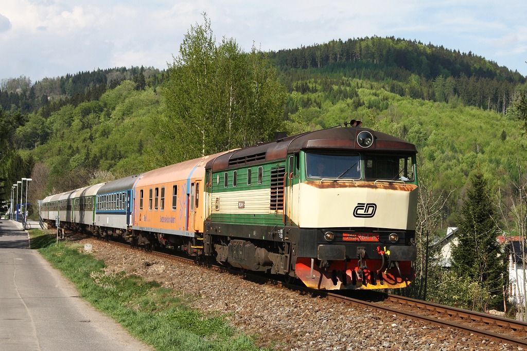 749.264_V.Hamry m�sto_1.5.2012