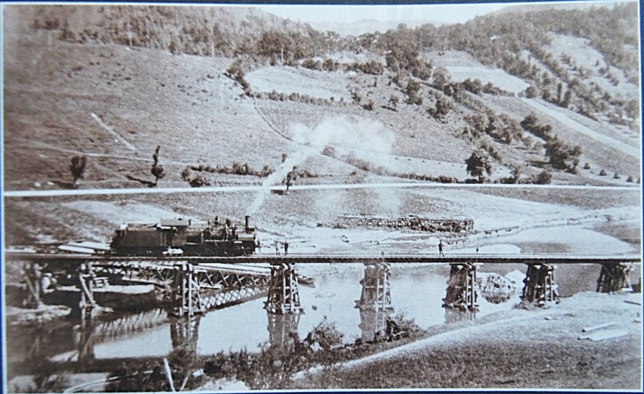 provizorn most Vlrsk drhy 31. srpna 1919 pi zatkvac zkouce s lok. 335.0 - ze sbrky Jana K