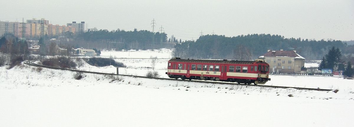 842 na trati .160 v Plzni-Bolevci prosinec 2010