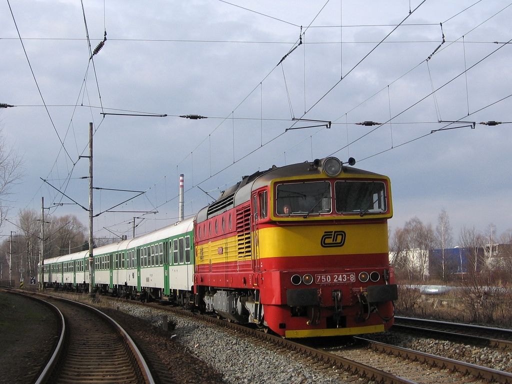 750 243-8,Vala�sk� Mezi����