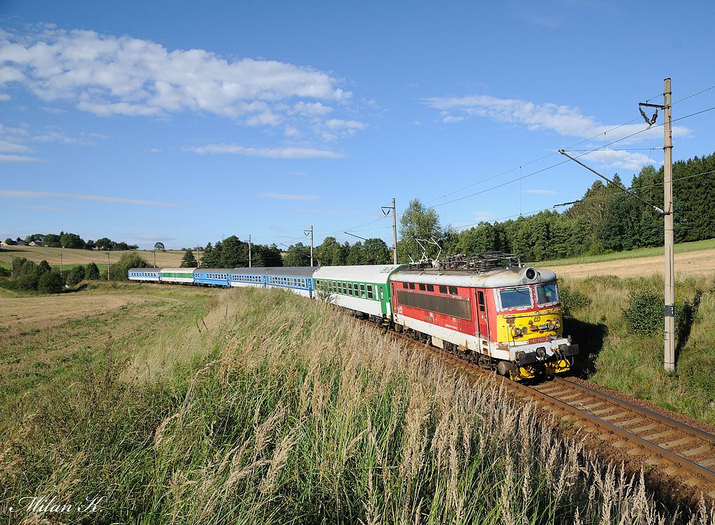 242.202_Jaro�ov nad Ne��rkou-Bedn�rec R 666
