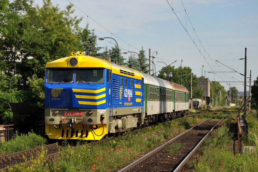 R 1242